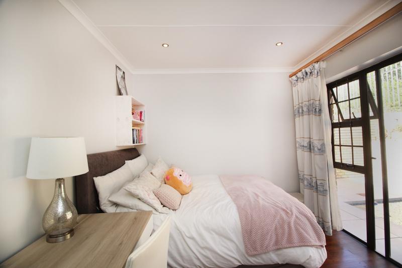3 Bedroom Property for Sale in Hersham Western Cape